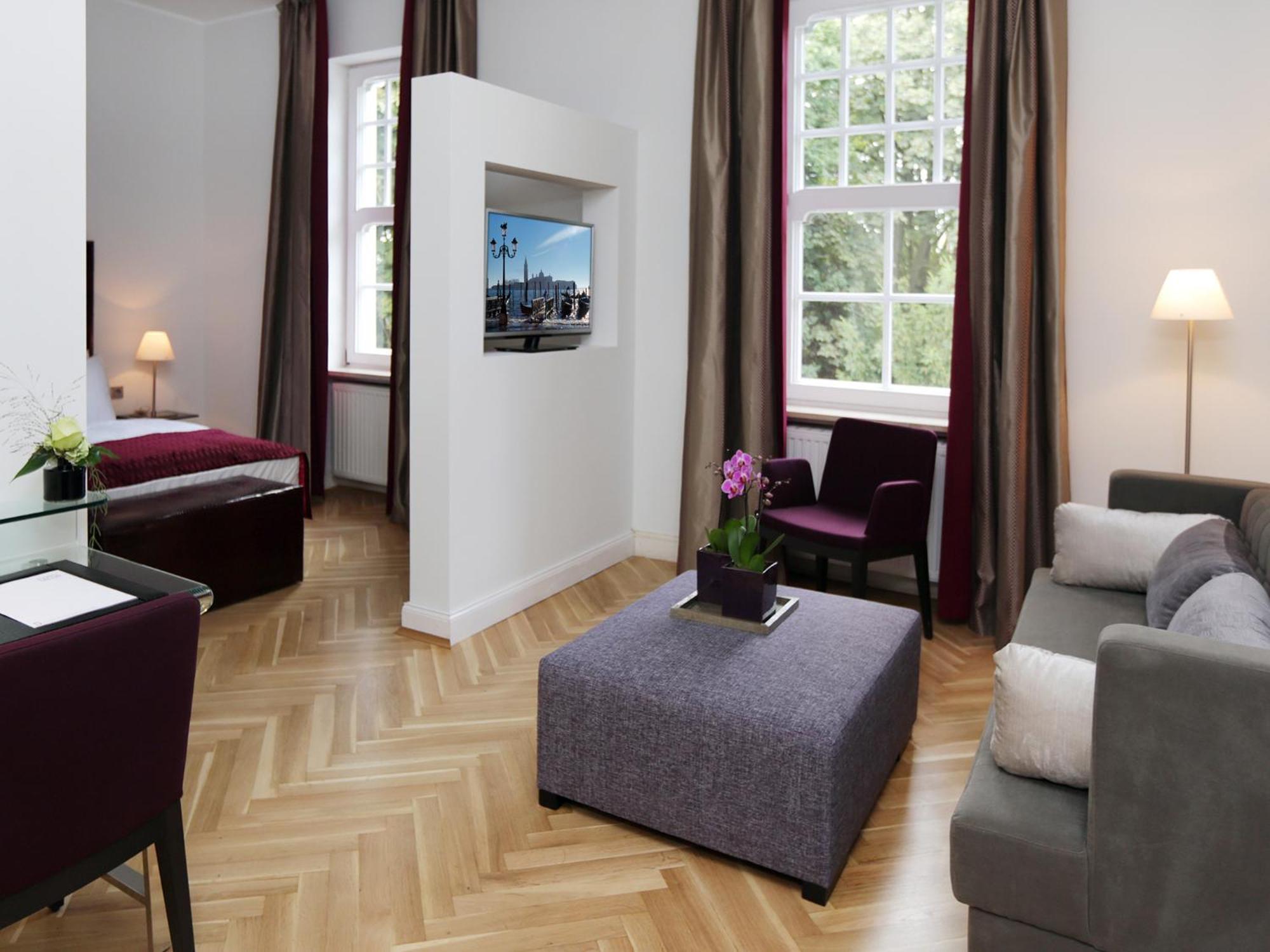 Park Villa Wuppertal Rum bild